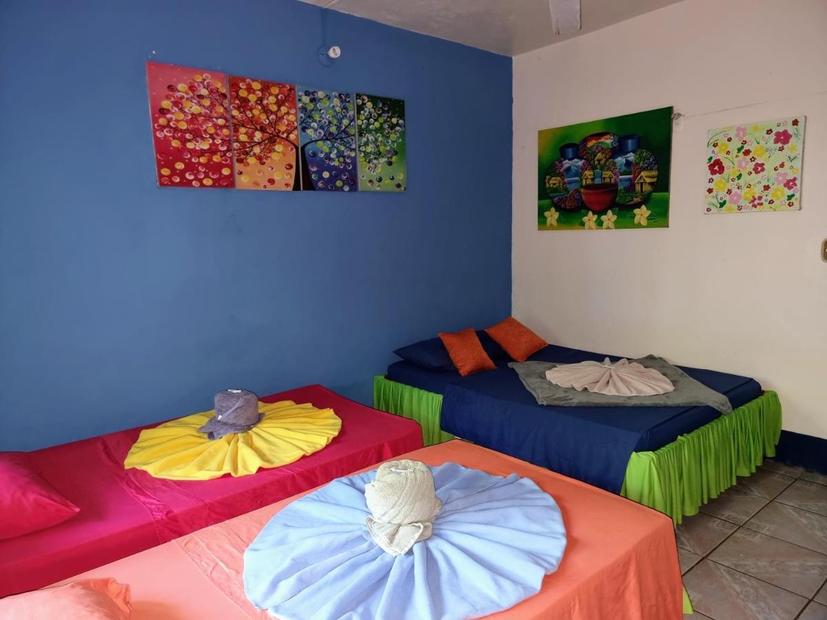 Cabinas Tortuguero Natural Eksteriør bilde