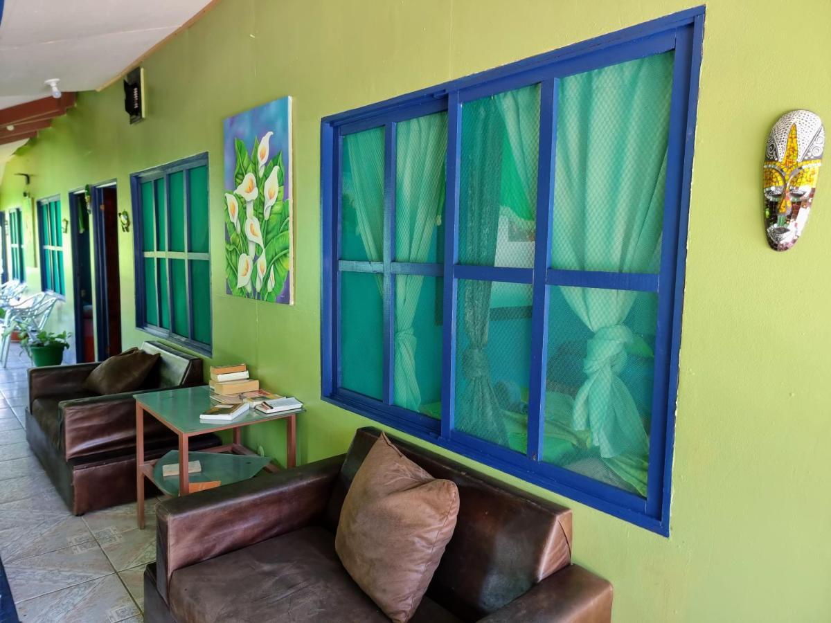 Cabinas Tortuguero Natural Eksteriør bilde