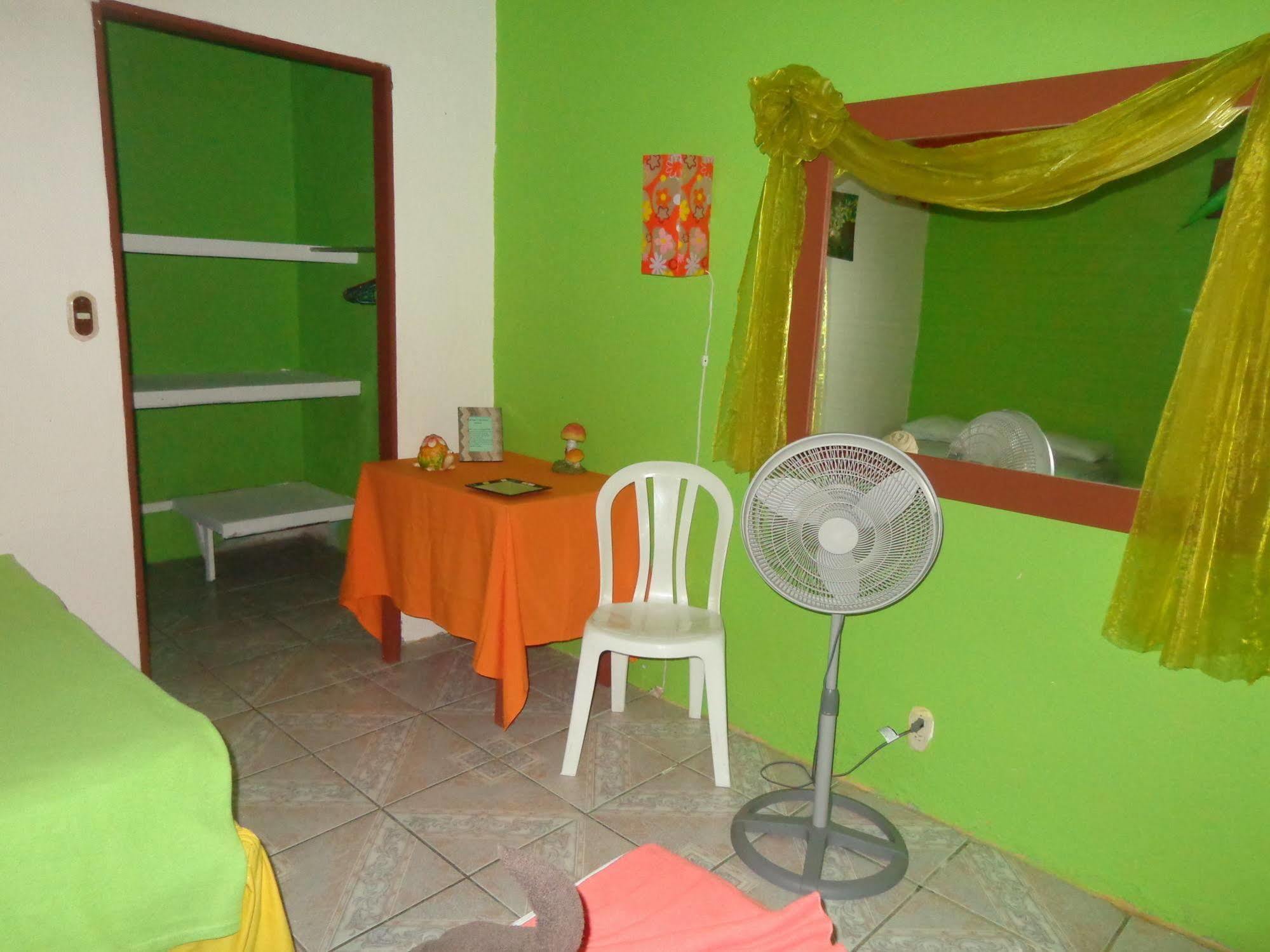 Cabinas Tortuguero Natural Eksteriør bilde