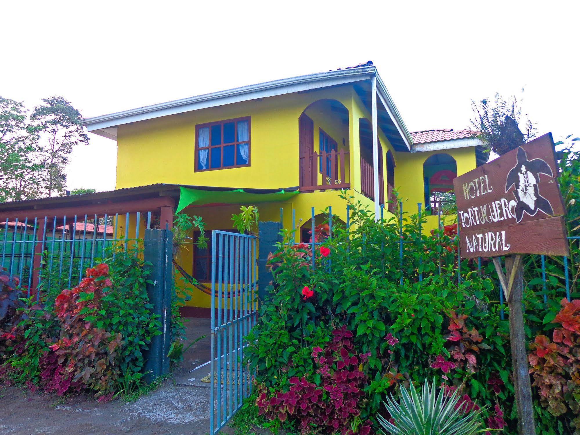 Cabinas Tortuguero Natural Hostel Eksteriør bilde